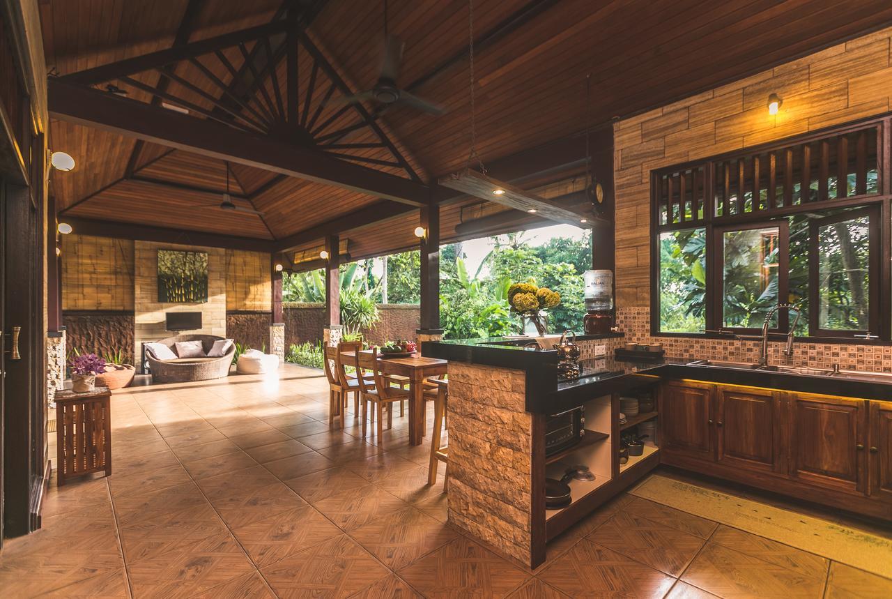 A Priori Villa Ubud Екстериор снимка