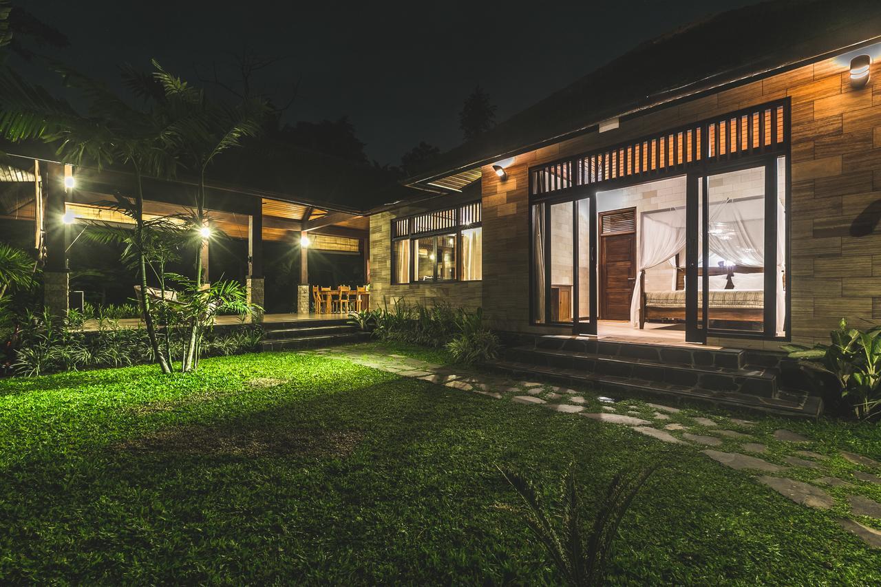 A Priori Villa Ubud Екстериор снимка