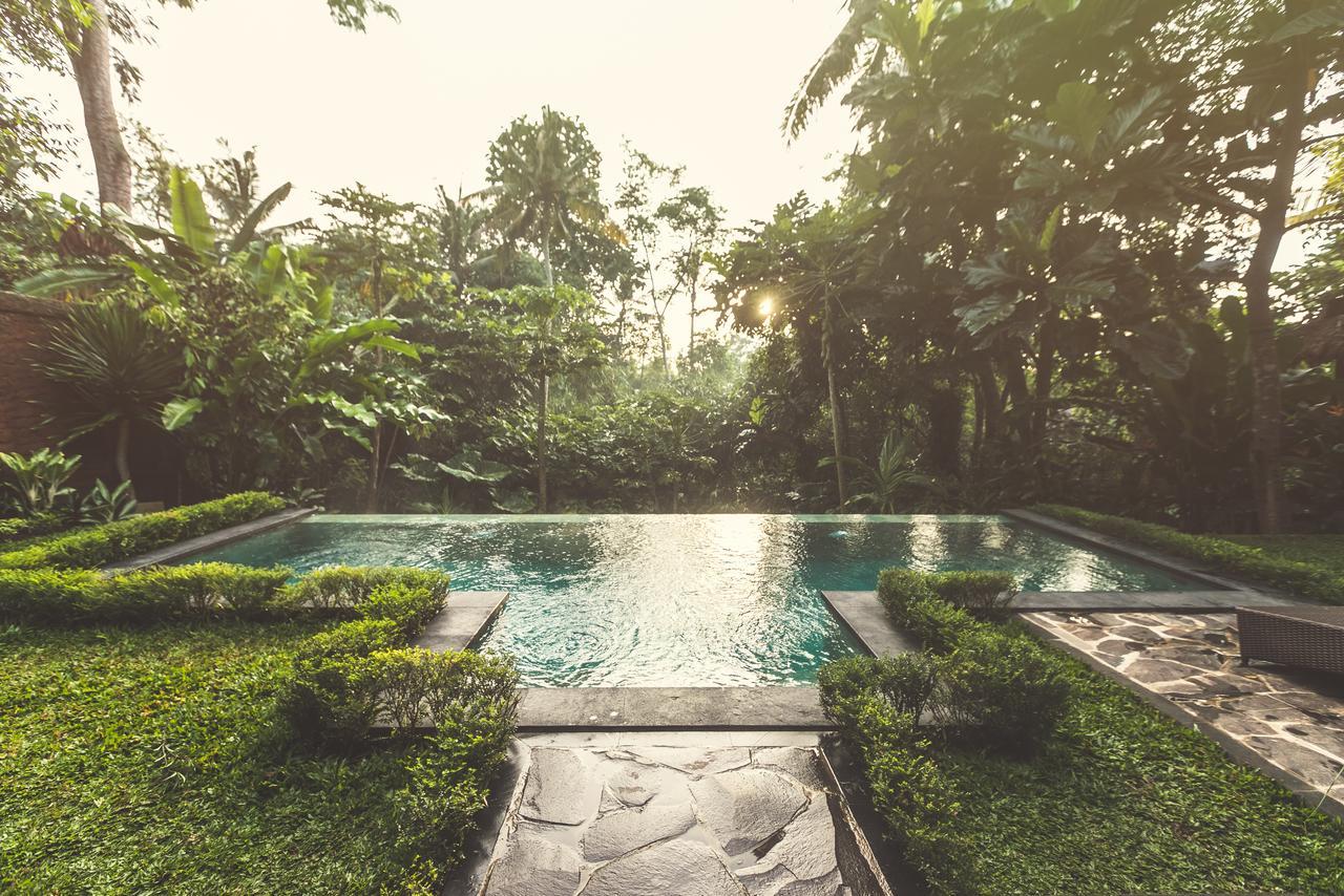 A Priori Villa Ubud Екстериор снимка